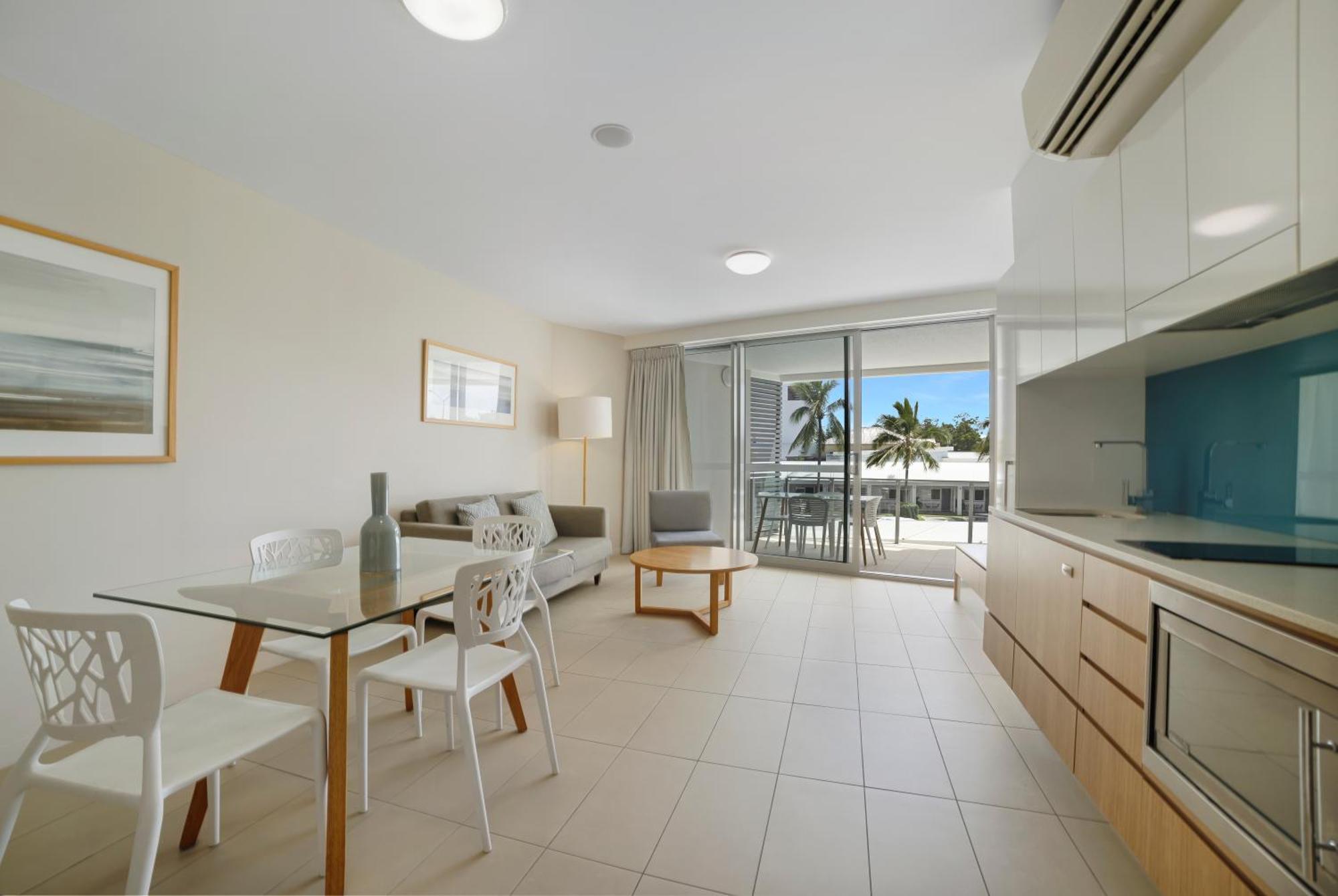 Salt Yeppoon Aparthotel Exterior photo
